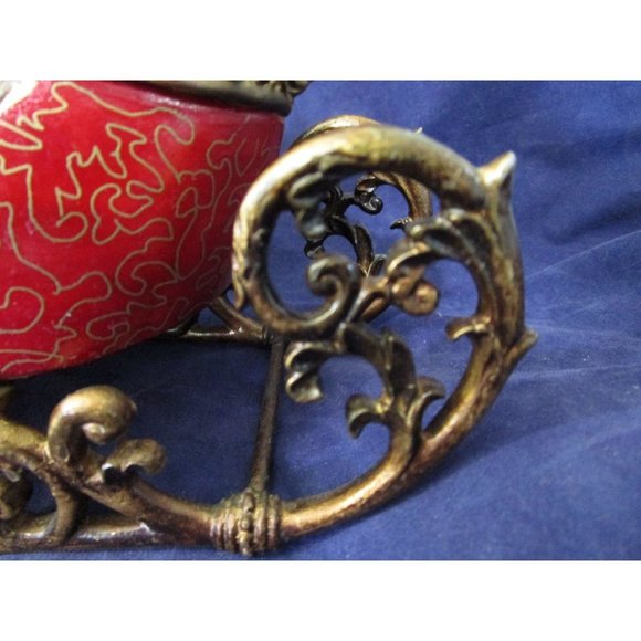 Intricate Reindeer Head Porcelain Ceramic Sleigh EUC Vintage Dillard's 1990's - Picture 13 of 16